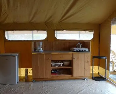Luxury tent Landgut Voigtsmuhle Luxus Safarizelt Friedland (Brandenburg)